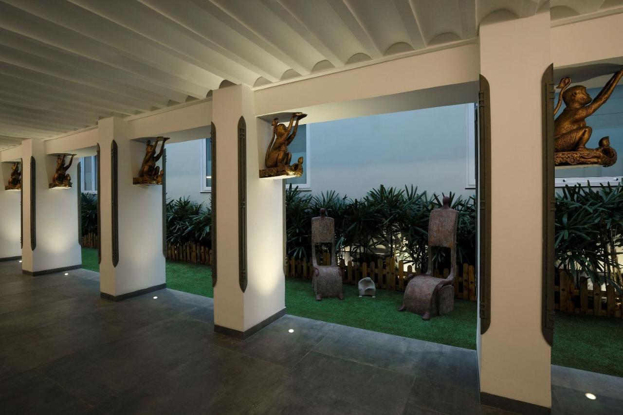 The Andhra Art & Craft Hotel Visakhapatnam Zewnętrze zdjęcie